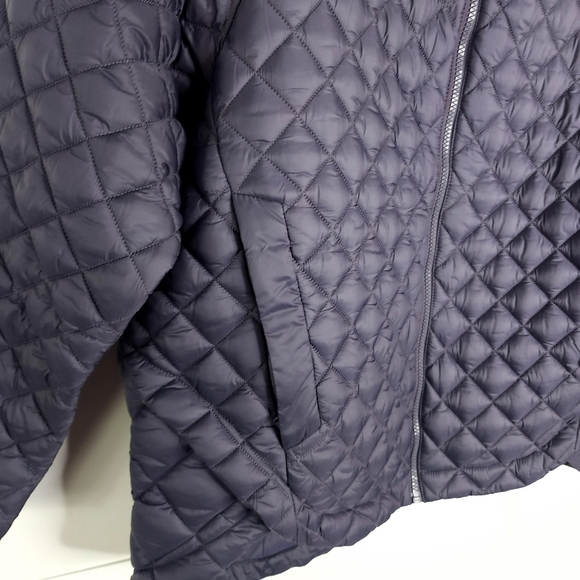 Athleta Wisper Featherless Jacket size XL color Dark Sky Violet - Picture 13 of 14